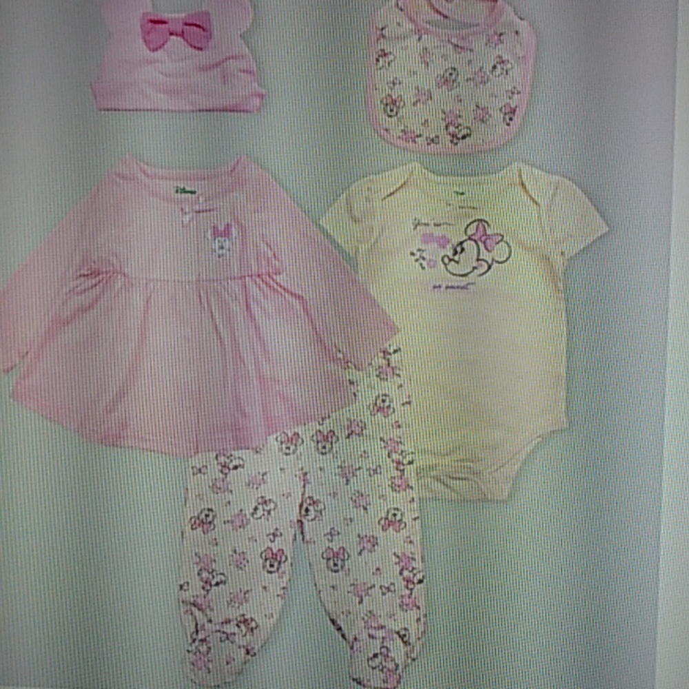 5pc Disney Bodysuit and Lounge Pants Set
